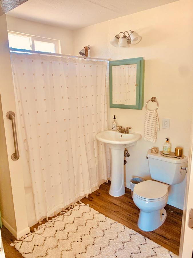 Casa Agave: Comfy Joshua Tree Cottage With Free Breakfast Bar Exteriör bild