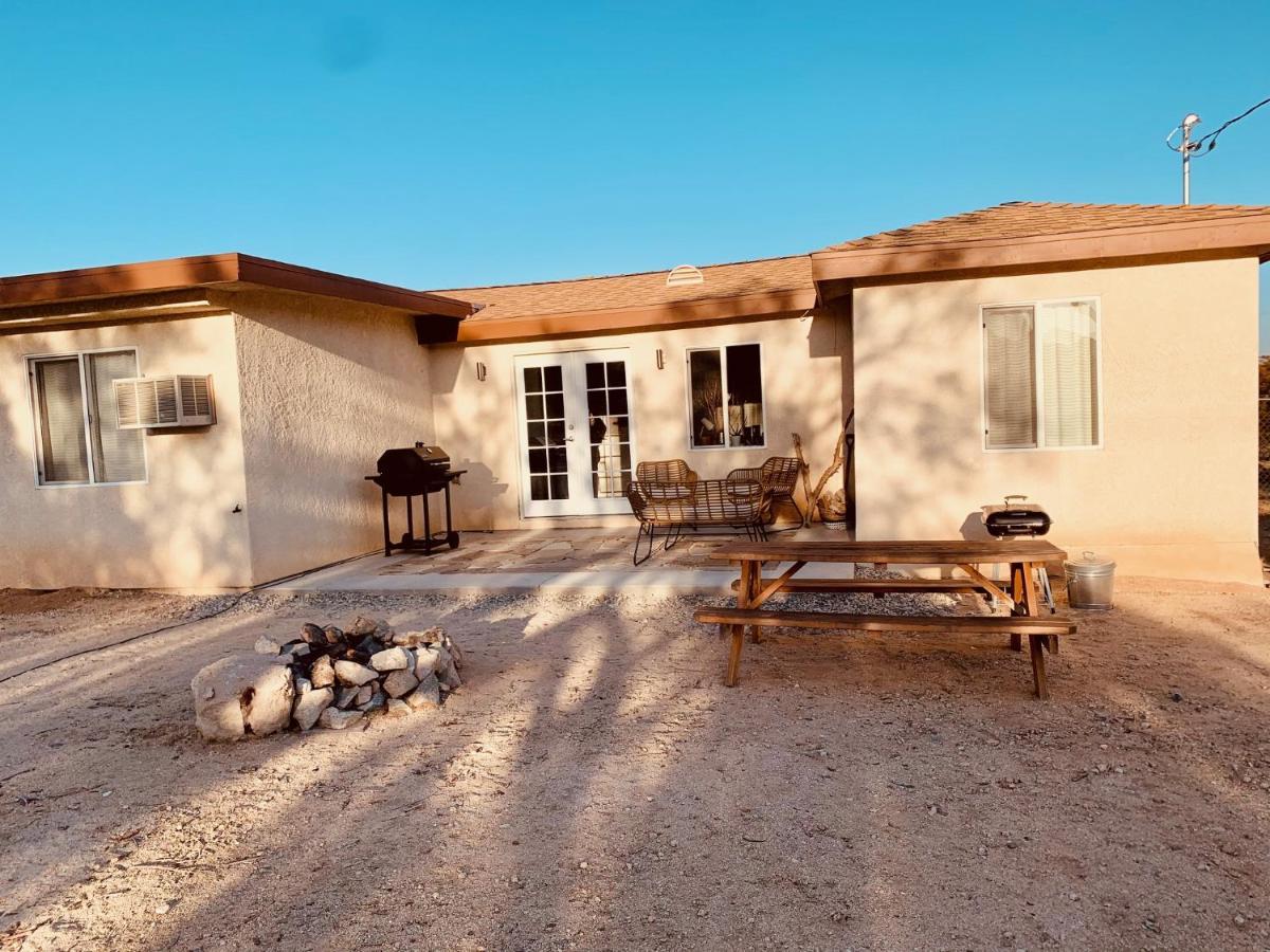 Casa Agave: Comfy Joshua Tree Cottage With Free Breakfast Bar Exteriör bild